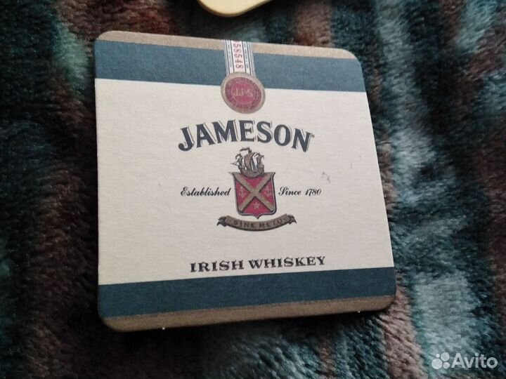 Бирдекель. этикетка. Подстаканники