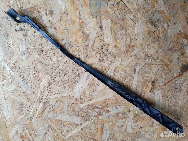 Дворник лобового стекла левый Opel Astra J седан