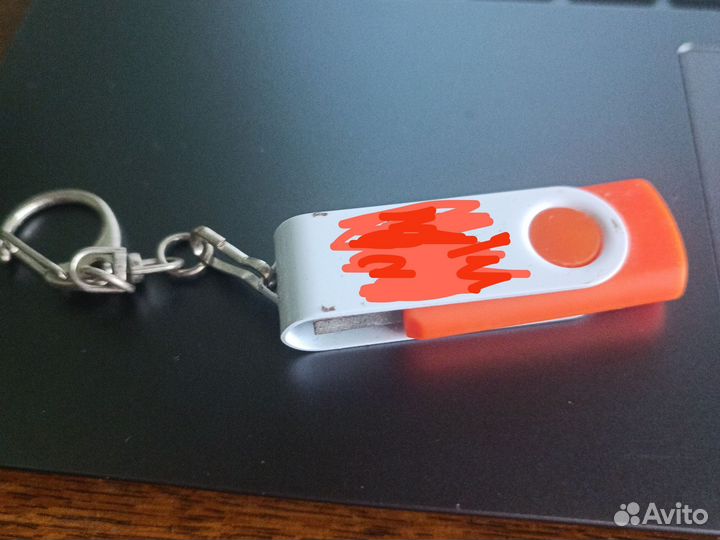 Продам флэшку с видео