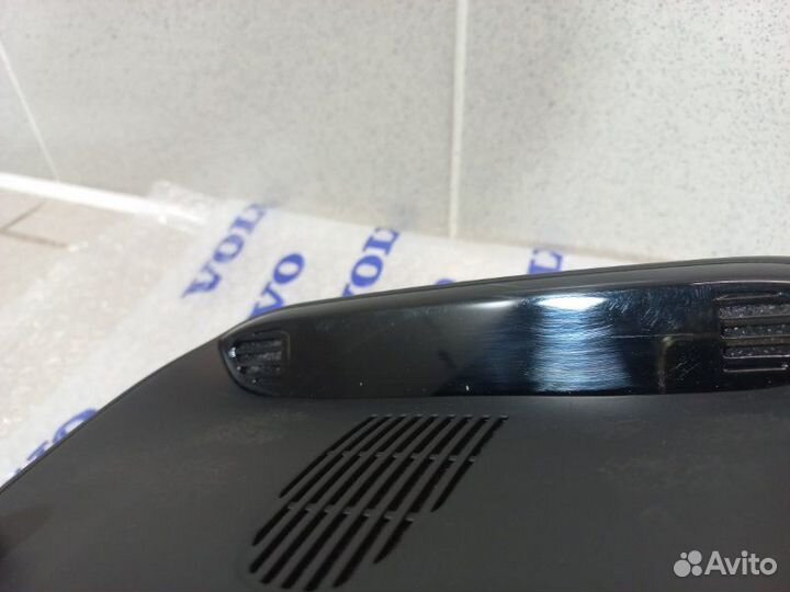 Плафон салонный Volvo S90 2