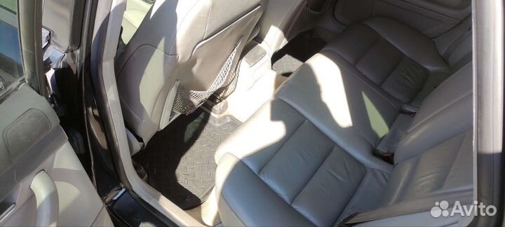 Audi A4 1.8 МТ, 2004, 200 000 км