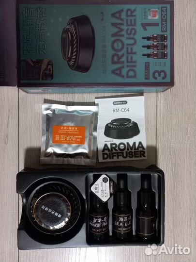 Аромадиффузор в автомобиль Remax