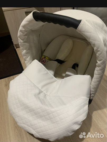 Коляска 3 в 1