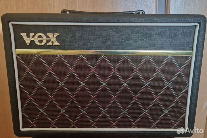 Комбоусилитель vox pathfinder 10