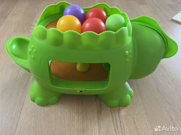 Fisher price динозавр для малышей