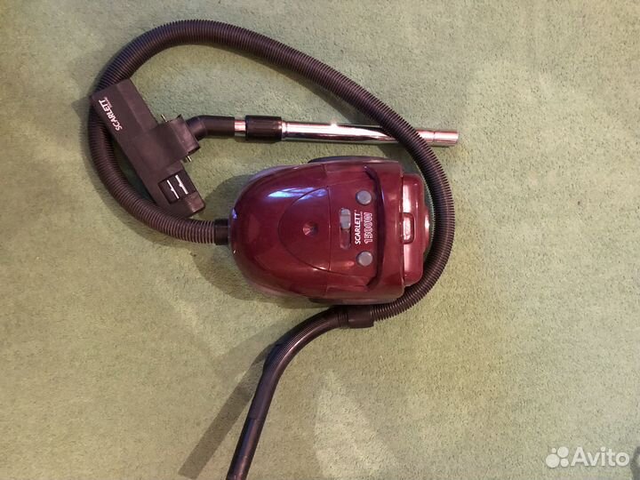 Пылесос Scarlett 1500