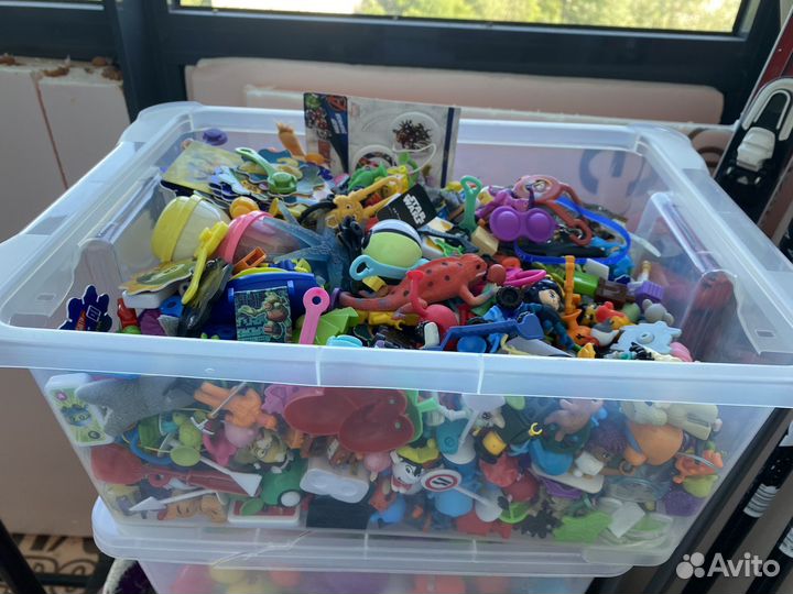 Киндер игрушки