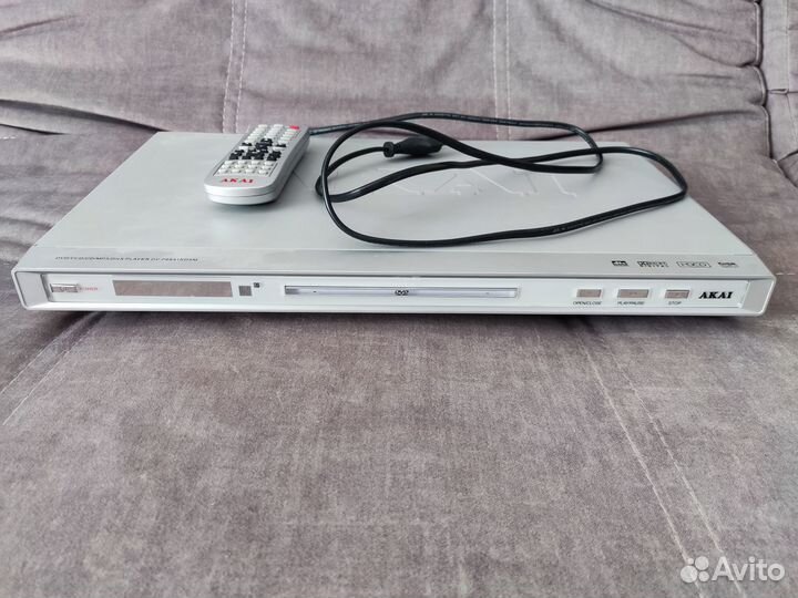 Dvd плеер Akai DV-P6841kdsm