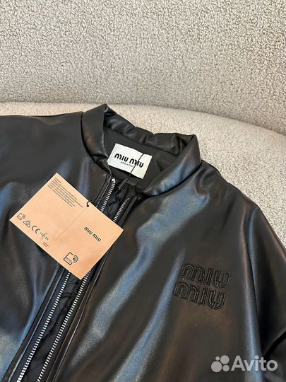 Бомбер женский