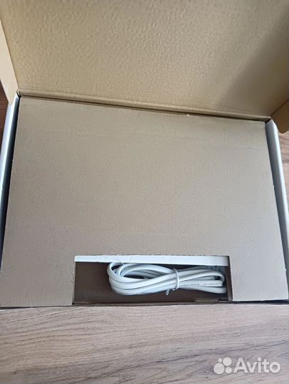 Видеодомофон Tantos Mia+модуль сопряжения мск-слим