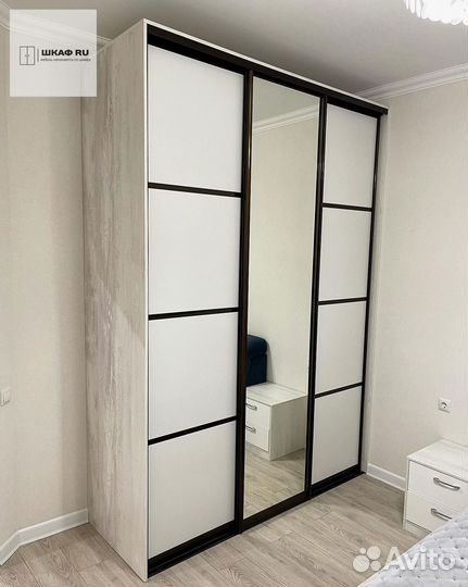 Шкаф распашной с фрезеровкой