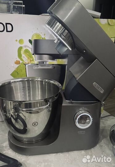 Kenwood KVL 8320S Chef Titanium XL