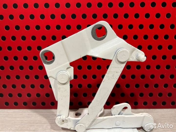 Петля капота Mercedes-Benz Gle W166 2018