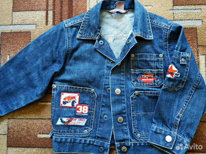 Джинсовая куртка