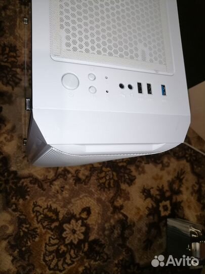 Корпус для пк белый