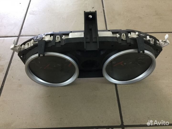 Приборная панель Renault Megane II