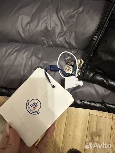 Пуховик зимний