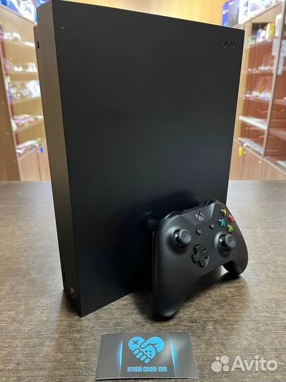 Игровая приставка Xbox One X 1000gb XboxOne X