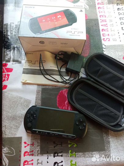 Игровая приставка sony psp e1008