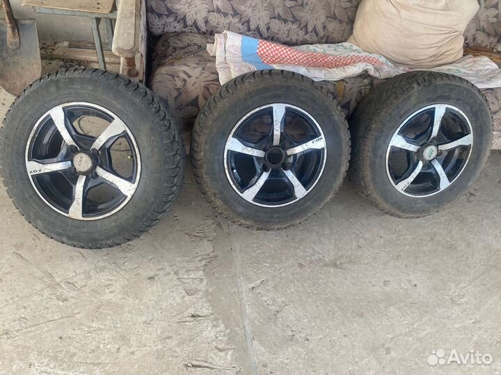 Advance AR221 175/70 R13