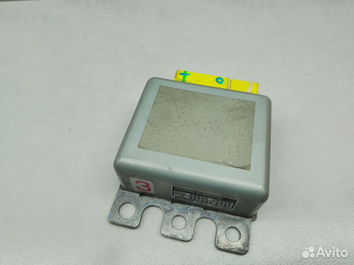 Блок управления airbag Nissan Primera P11 1998 г.в