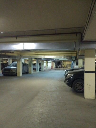 Машиноместо