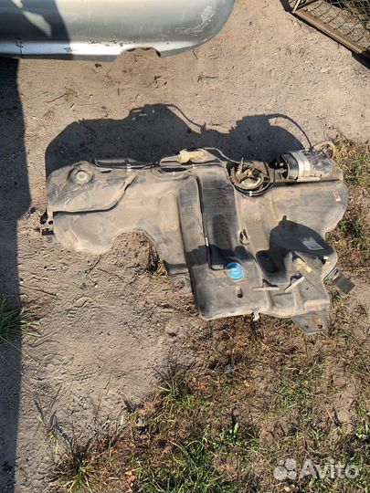 Бак в сборе laguna 3 2,0 бенз