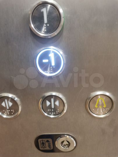 Машиноместо, 13 м²