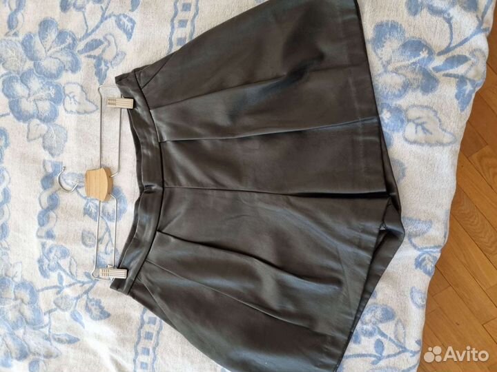 Шорты новые