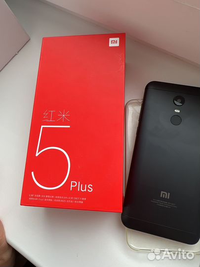 Xiaomi Redmi 5 Plus, 4/64 ГБ