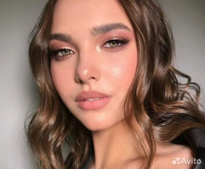 Визажист макияжа на дому