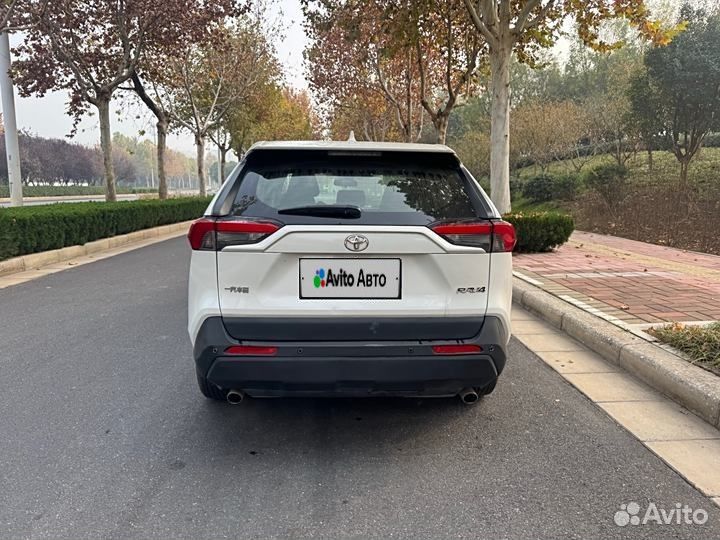 Toyota RAV4 2.0 CVT, 2020, 39 000 км