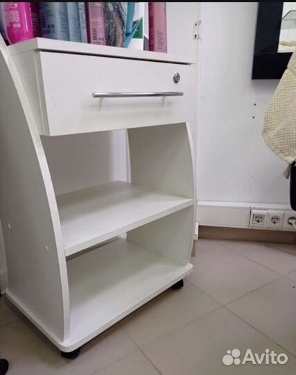 Парикмахерское зеркало