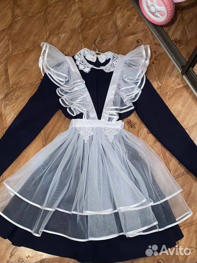 Школьный фартук и платье