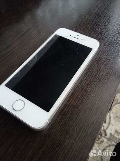 iPhone 5S, 16 ГБ