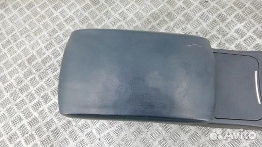 Подлокотник центральный hyundai genesis (85F02IX01