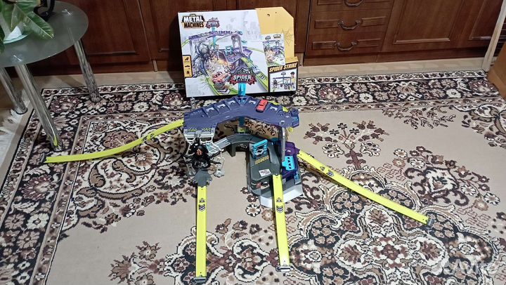 Трек Zuru Metal Machines Spider Strike