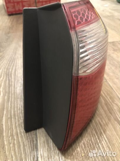 Фонарь задний правый kia rio3 седан 2012