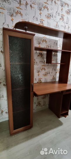 Компьютерный стол со шкафом