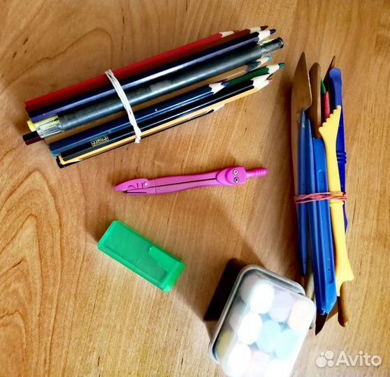 Канцтовары пакетом для младшего школьника