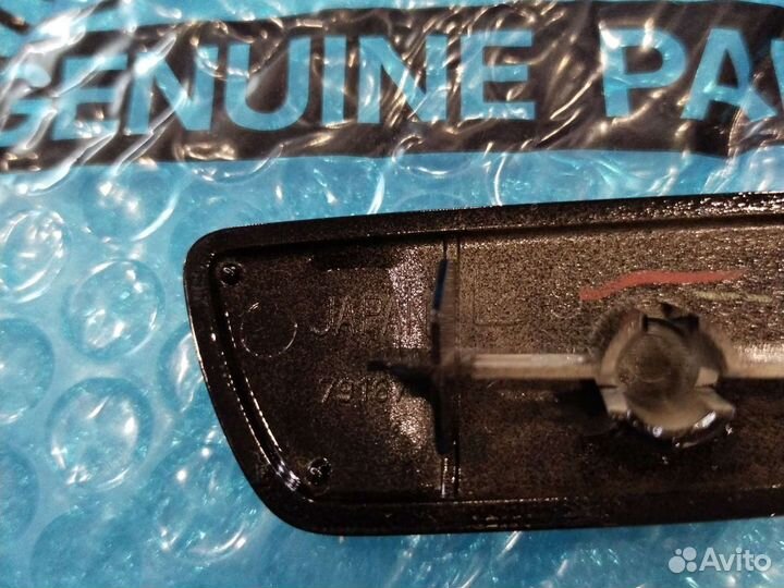 Крышка форсунки Lexus Rx (3) левая черная 09-11