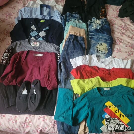 Большой пакет вещей на мальчика примерно. 8лет