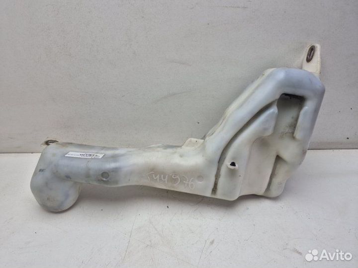 Бачок омывателя Volkswagen Amarok 2.0 TDI