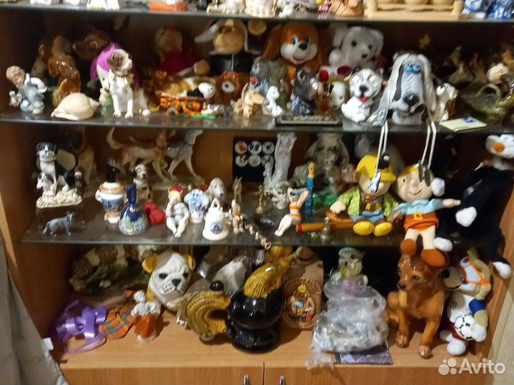 Коллекция собак и колокольчиков