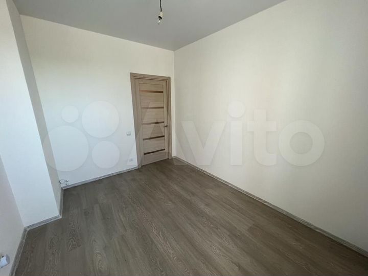 2-к. квартира, 56,6 м², 10/17 эт.