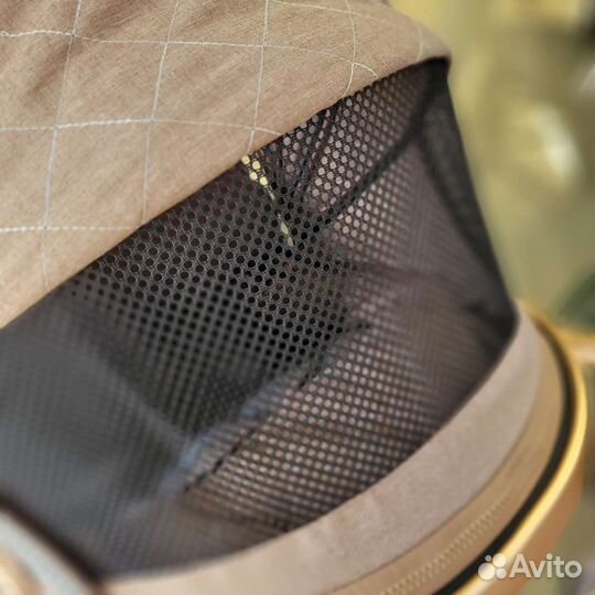 Коляска 3 в 1 весом 8.8 кг новые