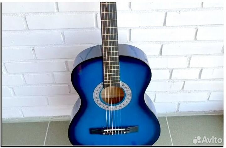 Классическая гитара новая в наличии