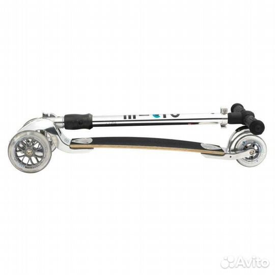 Самокат трехколесный взрослый Micro Kickboard