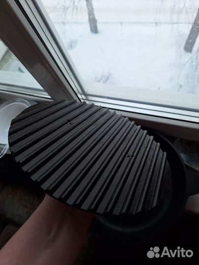 Чугунная сковорода с гнётом