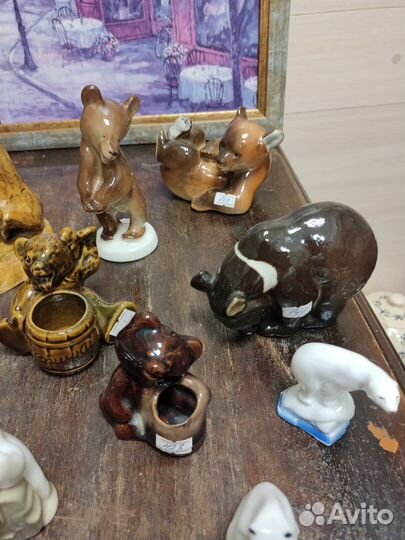 Статуэтка Медведи